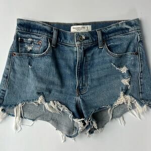 A&F the mom short mid rise jean short size 27/4